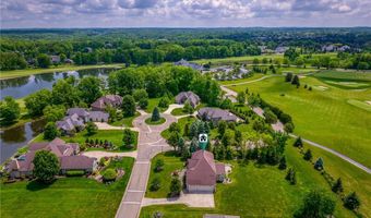 435 Dunwoody Dr, Aurora, OH 44202