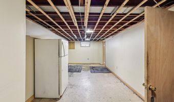 30 Clark Pl, Avenel, NJ 07001