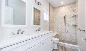 13 Hampton Rd 21, Coventry, RI 02816