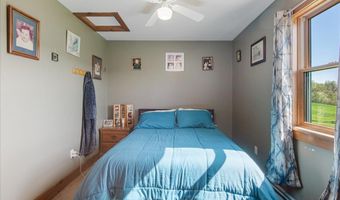 1565 Marvin Rd, Berkshire, VT 05450