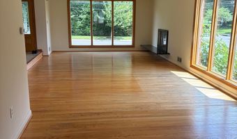 5800 PLAINVIEW Rd, Bethesda, MD 20817