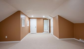 3 Chandler Dr, Atkinson, NH 03811