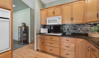 3831 N WAYSIDE Ln, Appleton, WI 54913