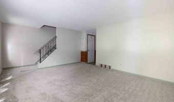 148 Skyridge Rd 148, Bristol, CT 06010