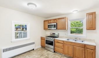 1966 South St, Toms River, NJ 08753