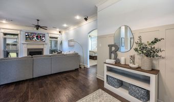 173 Crystal Lake Rd, Austin, AR 72002