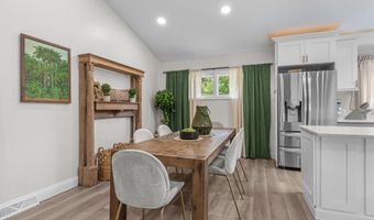 996 WHITNEY Ln, Ambler, PA 19002