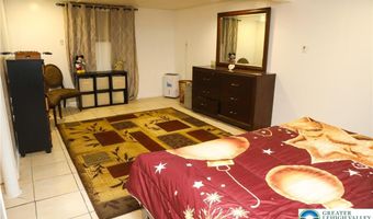 3020 W Fairbanks St, Allentown, PA 18103