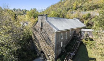 4465 Augusta Chatham Rd, Augusta, KY 41002