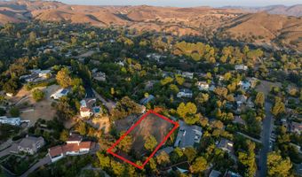 53 Foothill Dr, Agoura Hills, CA 91301