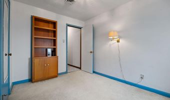 1002 Carroll Ave, Ames, IA 50010