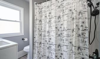 317 PINE St, Absecon, NJ 08201