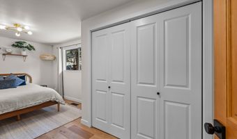 18943 Martingale Cir, Bend, OR 97703