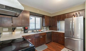 421 6th St, Albany, MN 56307