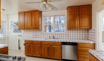 2577 Boulder Rd, Altadena, CA 91001