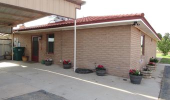 27 W Compress Rd, Artesia, NM 88210