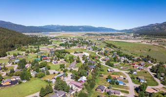 428 MEADOWS Dr, Alpine, WY 83128