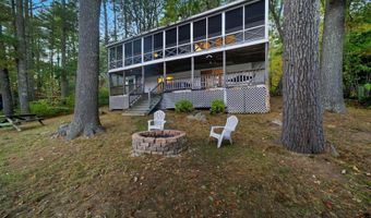 543 Long Shores Dr, Barrington, NH 03825