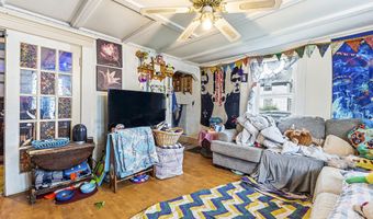 48 Drummond St, Auburn, ME 04210