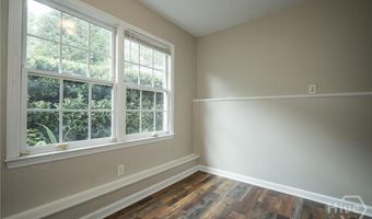 620 Snapfinger Dr, Athens, GA 30605