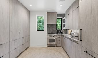 92 Sun Glow Ln, Las Vegas, NV 89135