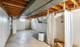 12222 Cenfield St NE, Alliance, OH 44601