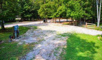 326 Goad Mill Ln, Allardt, TN 38504