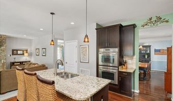 25030 GRAYWACKE Dr, Aldie, VA 20105