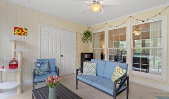 5713 BREWER HOUSE Cir #302, Rockville, MD 20852