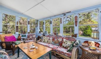 44 Kilburn St, Charlestown, RI 02813