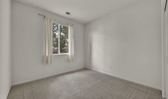 1221 Shadow Ln, Fernley, NV 89408