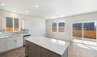 61164 Splendor Ln, Bend, OR 97702