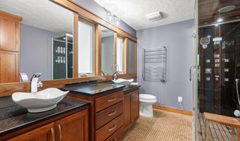 706 23rd St SW, Austin, MN 55912