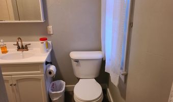 1326 W SPENCER St, Appleton, WI 54914