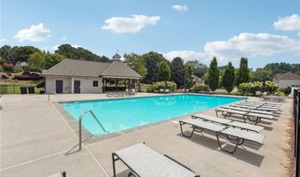 9320 Old Preserve Trl, Ball Ground, GA 30107