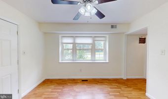 4025 CHELMONT Ln, Bowie, MD 20715