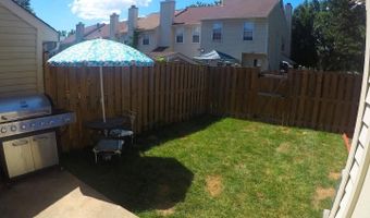 8702 VILLAGE GREEN Ct, Alexandria, VA 22309