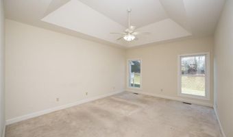 719 Clayton Corners Dr, Ballwin, MO 63011