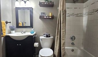 1918 S Commercial St, Aransas Pass, TX 78336