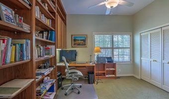 1724 AVENIDA ALTURAS NE, Albuquerque, NM 87110