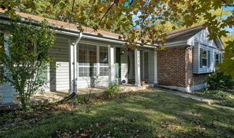 1115 Dutch Mill Dr, Ballwin, MO 63011