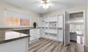 1350 Newberry Dr, Bullhead City, AZ 86442
