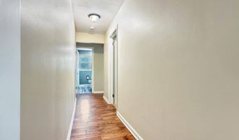 1008 Columbus Cir S, Ashland, OH 44805