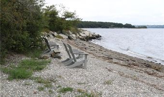 2 Seal Island Rd, Bristol, RI 02809