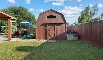 202 Wayne Dr, Aledo, TX 76008