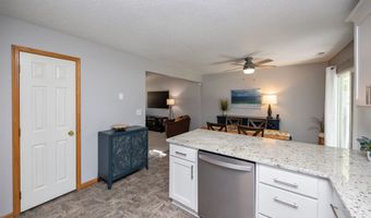 1121 NW Prairie Ridge Dr, Ankeny, IA 50023