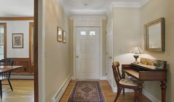 72 McAllister Rd, Bedford, NH 03110