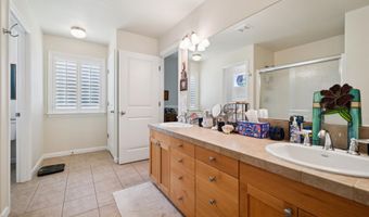 20967 YUKON St, Aurora, OR 97002