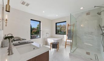 7577 138th St W, Apple Valley, MN 55124