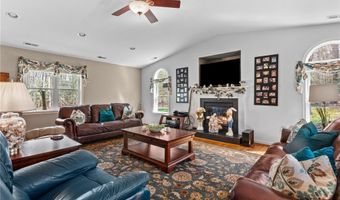 10488 Old Telegraph Rd, Ashland, VA 23005